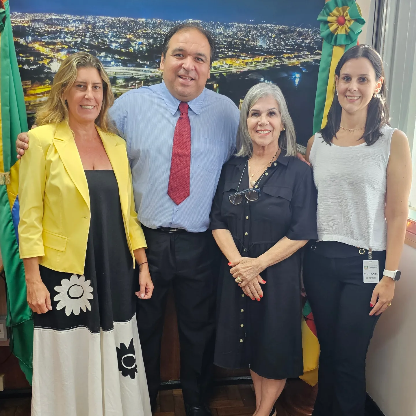 Esquerda para direita: Ana Paula Dixon, Dep. Dr. Thiago Duarte, Gladis Lima e Roberta Reis